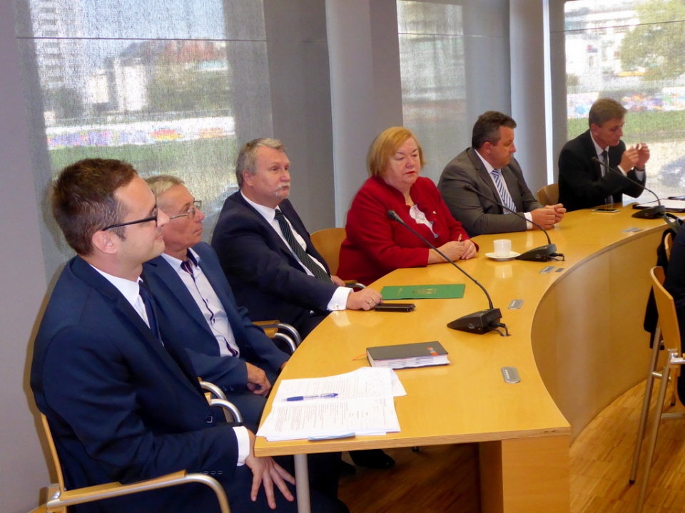 Posiedzenie sejmowej Komisji Samorządu Terytorialnego i Polityki Regionalnej [fot. Witold Wośtak]