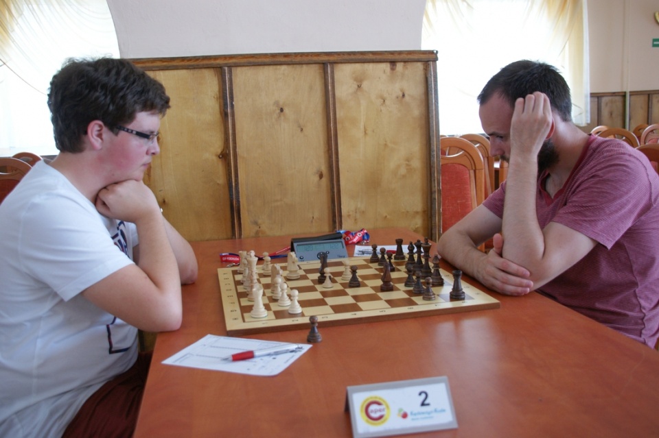 Mateusz Hasterok (z lewej) wygrał turniej w Ligocie Dolnej [fot. Piotr Warner]