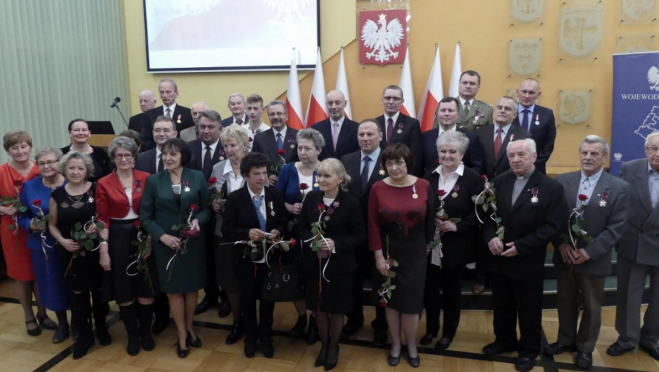 Odznaczenia w przeddzień obchodów 99 rocznicy odzyskania niepodległości [OUW Opole]