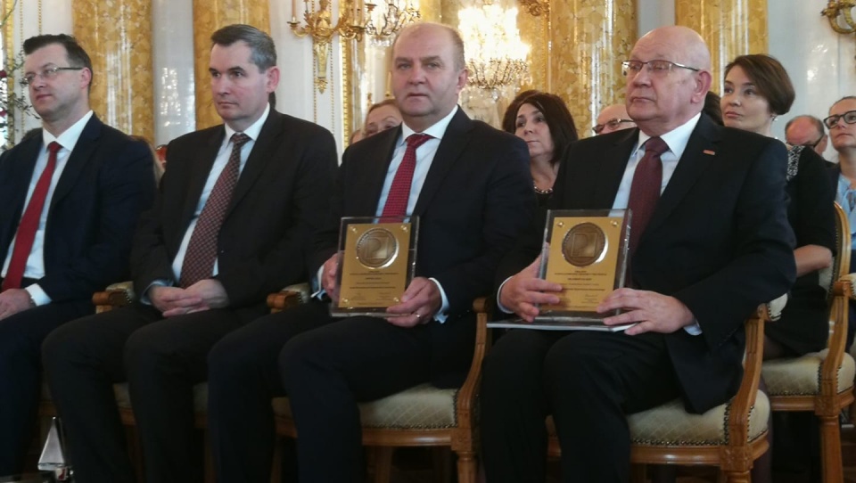 Marszałek województwa Andrzej Buła otrzymał tytuł „Znakomity Przywódca” [fot. UMWO]