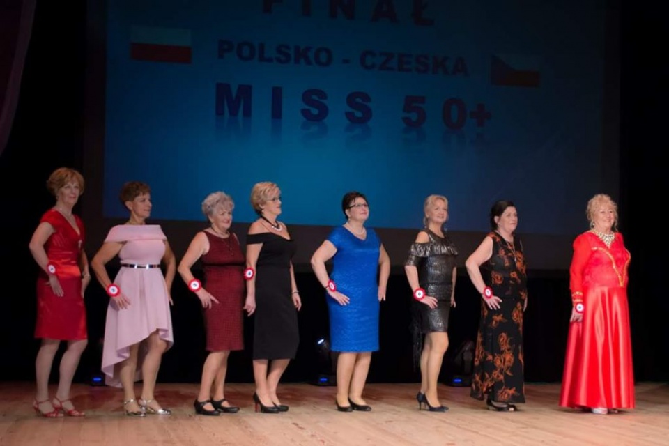 W polsko-czeskim konkursie piękności nie było przegranych. Wszystkie panie zostały ukoronowane [Fot. Nyski Dom Kultury]