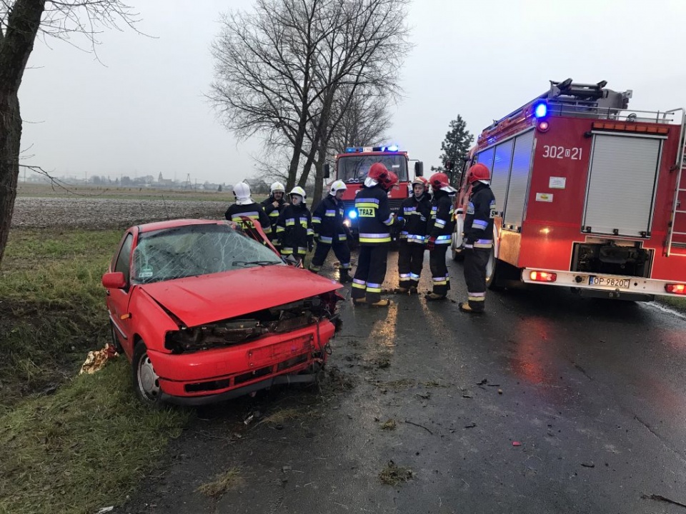 Wypadek pod Opolem. Jedna osoba została ranna [fot. Mariusz Materlik]