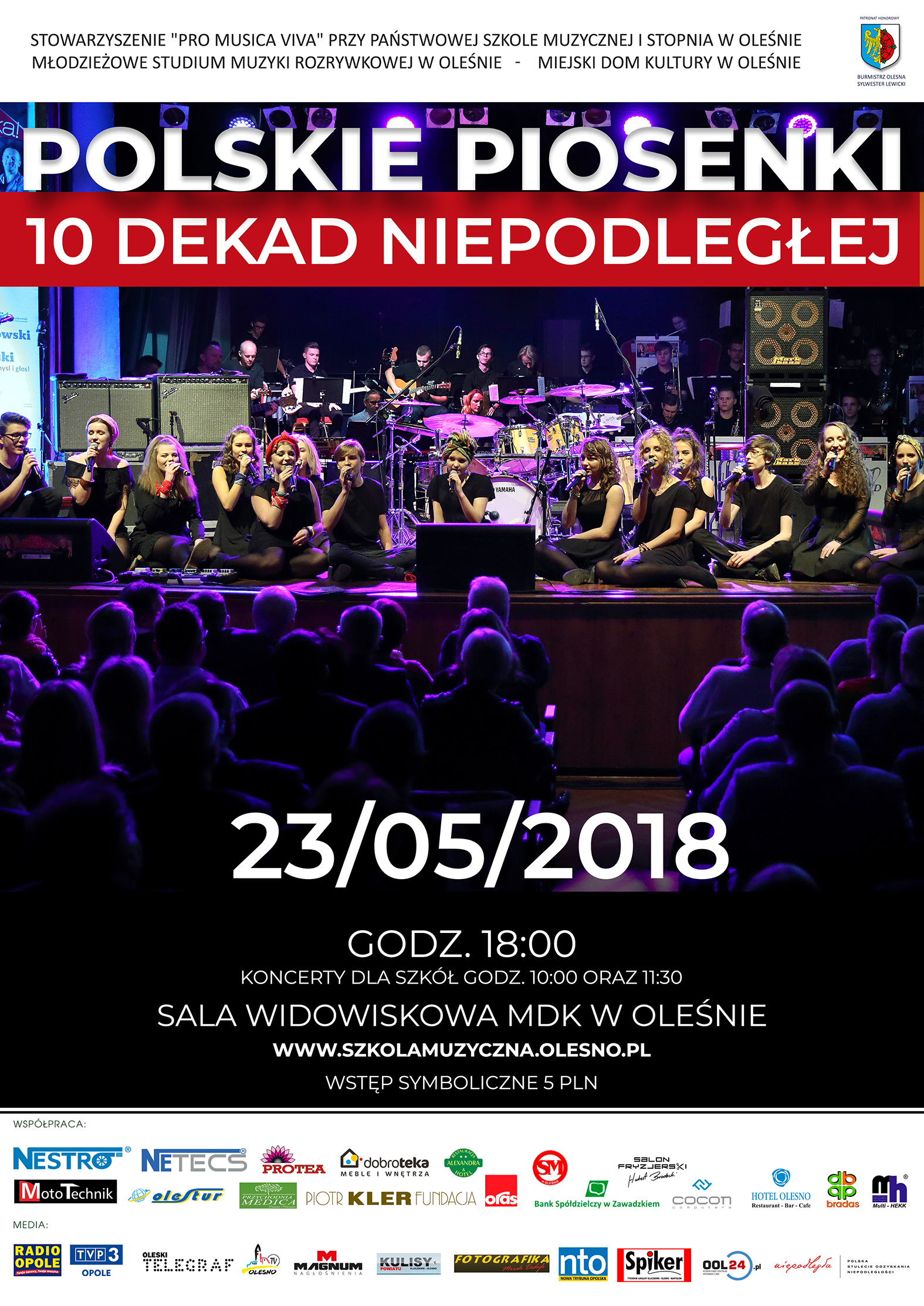 „Polskie Piosenki – 10 Dekad Niepodległej” – koncert w MDK w Oleśnie już w środę! [materiały organizatora]