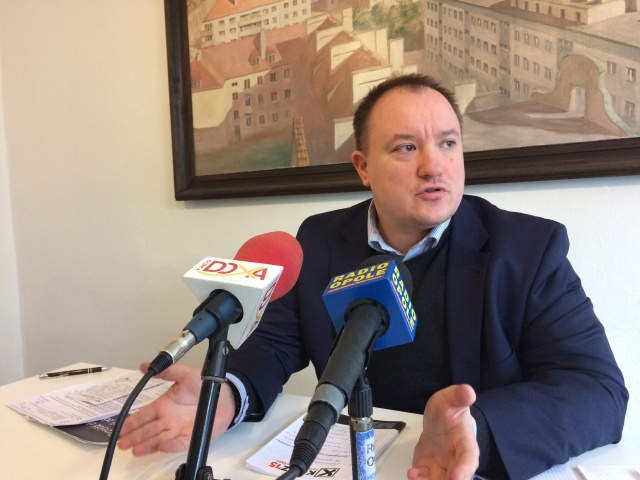Poseł Grabowski zarzuca burmistrzowi Brzegu kłamstwo. Kolejna odsłona politycznej batalii o budowę nowego zakładu karnego