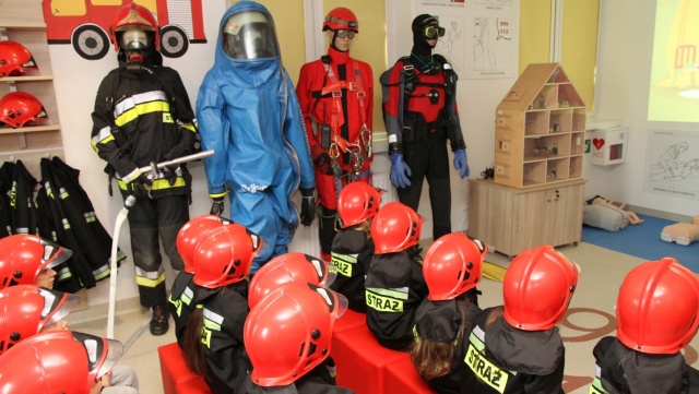 Centrum edukacyjne strażaków zaprasza zarówno dzieci, jak i dorosłych