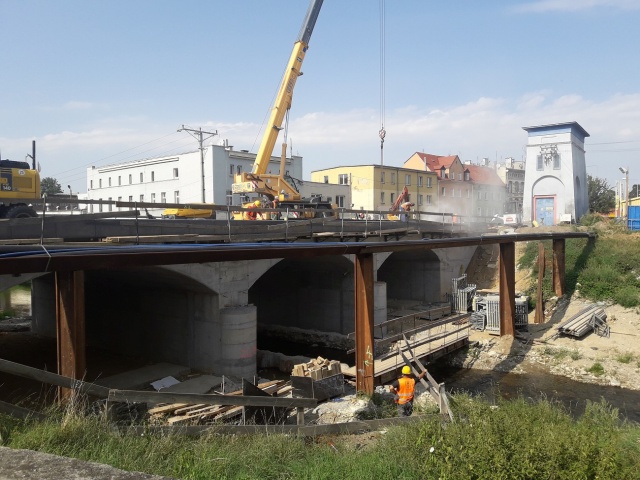 Prudnik: zakończył się kolejny etap budowy mostu na Batorego. To nerwowe miesiące dla mieszkańców i przyjezdnych
