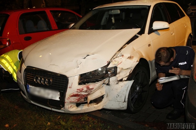 Audi A3 sprawcą dwóch nocnych kolizji w Opolu [ZDJĘCIA]