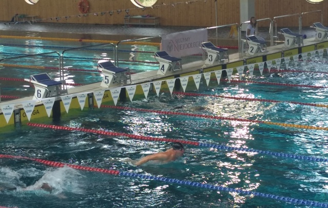 Żołnierze pływacy rywalizowali w Mistrzostwach Inspektoratu Wsparcia Sił Zbrojnych na basenie w Opolu