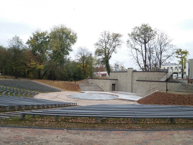 Amfiteatr w Brzegu gotowy na imprezy. Pierwsze występy jednak dopiero wiosną 2019 roku