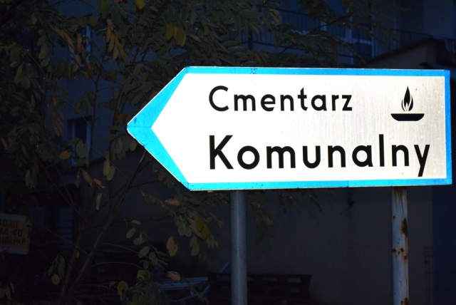 Zmiany organizacji ruchu przy dwóch cmentarzach w Kędzierzynie-Koźlu