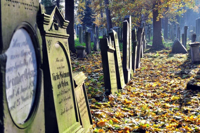 Nysa: zmiany w organizacji ruchu w okolicach cmentarzy