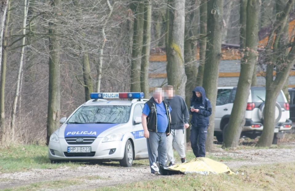 W stawie w Więcmierzycach (gm. Grodków) utonęła kobieta [fot. brzeg24.pl]