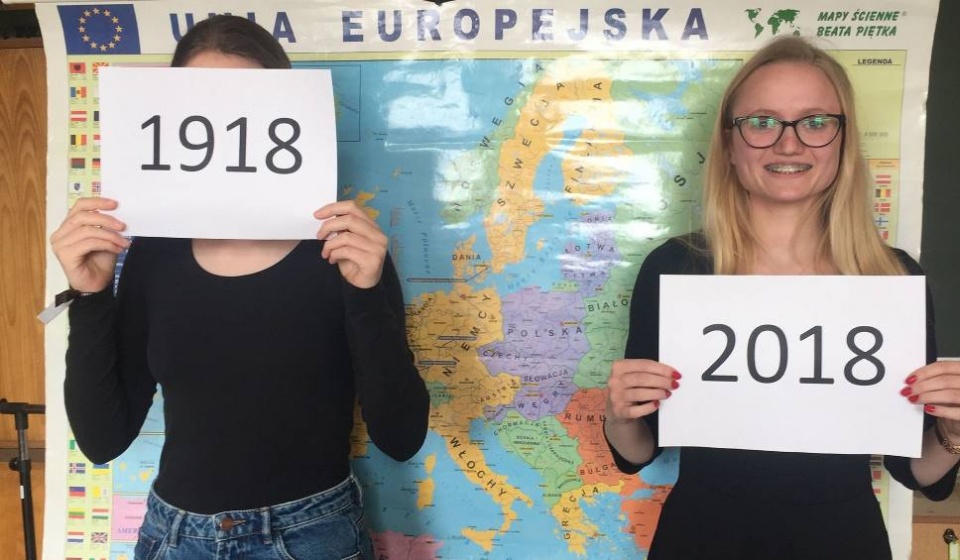 Opolskie licealistki chcą pokazać historię uzyskania praw wyborczych przez kobiety [fot. III LO w Opolu]