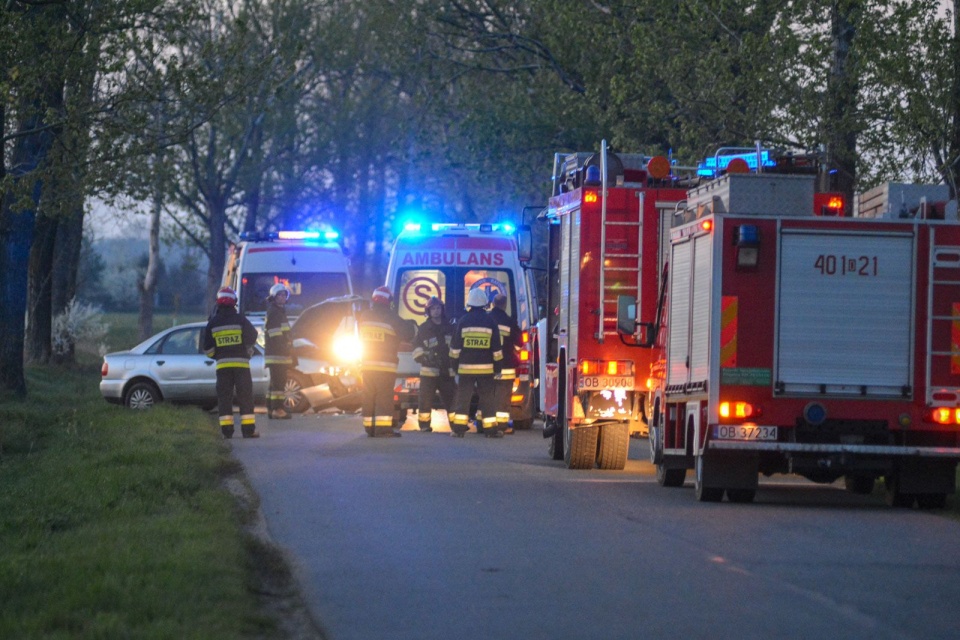 Wypadek Policja 2 fot. Brzeg24.pl