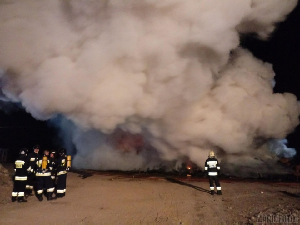 Pożar na wysypisku w Opolu
