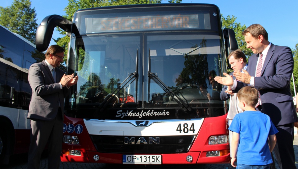 Autobusy w Opolu nazwano na cześć miast partnerskich [fot. Ewelina Laxy]