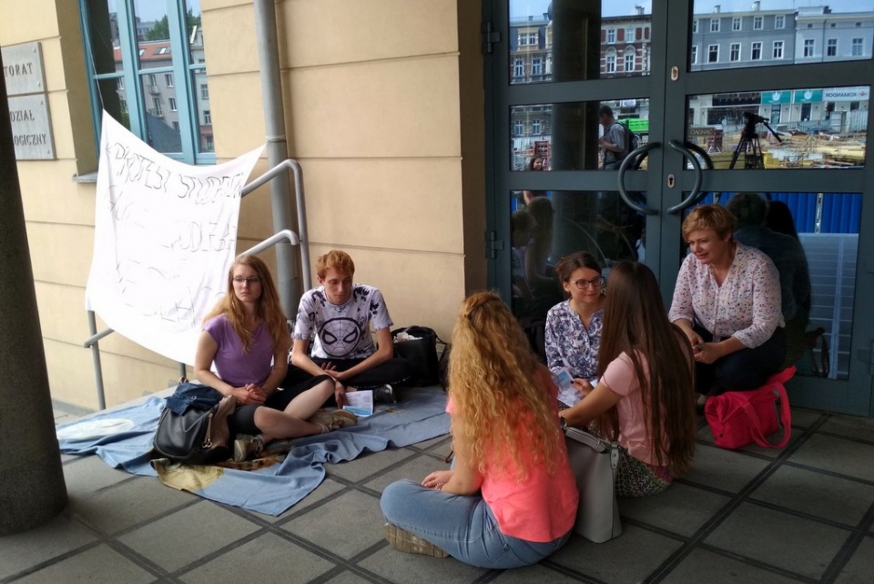 Protest studentów Uniwersytetu Opolskiego [fot. Joanna Matlak]