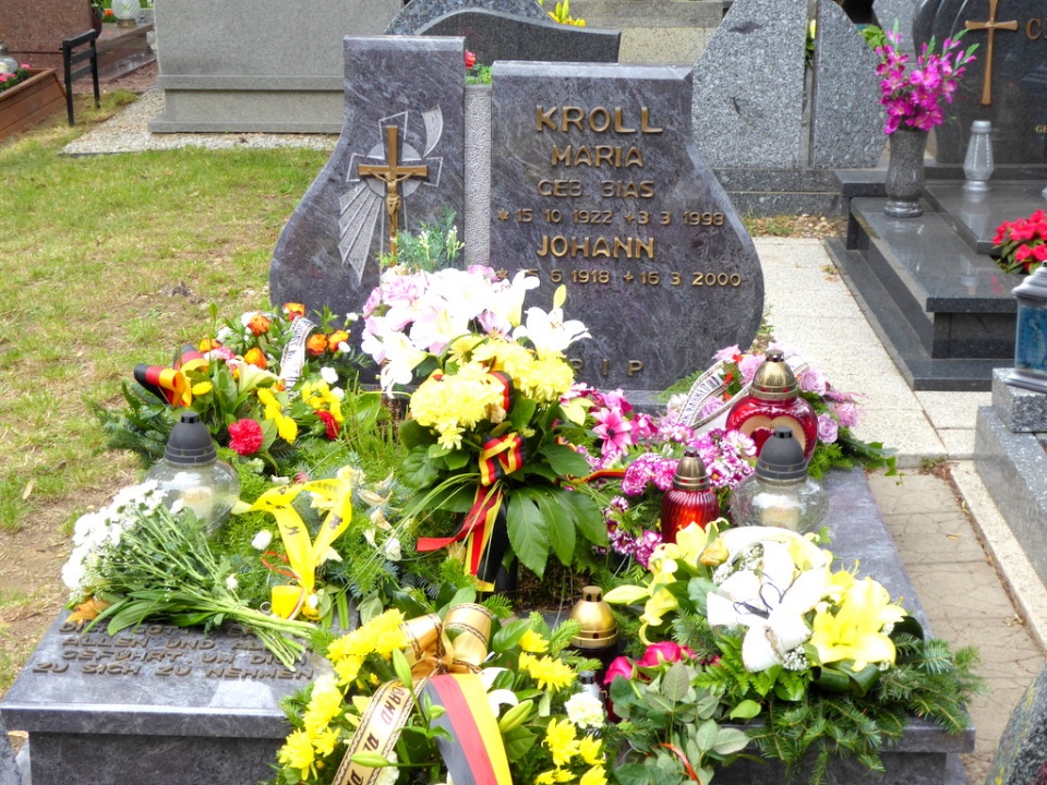 Grób Johanna Krolla na cmentarzu w Gogolinie [fot. Witold Wośtak]