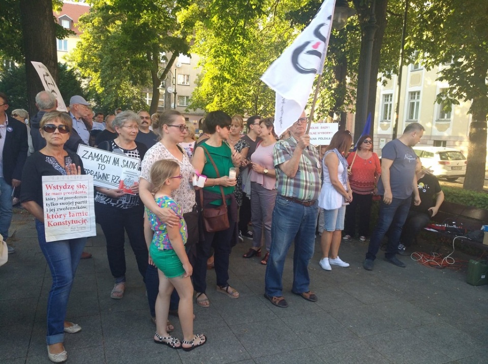 Protest przed Sądem Okręgowym w Opolu [fot. Katarzyna Doros]