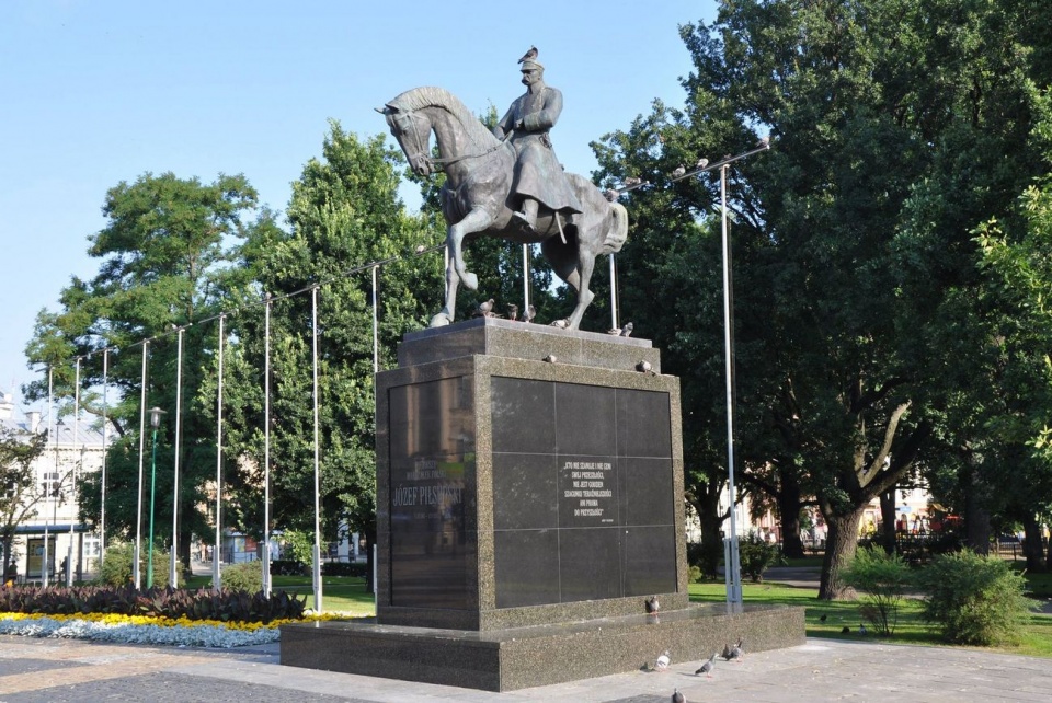 Pomnik Józefa Piłsudskiego, który znajduje się w Lublinie [fot. Jarosław Jurkowski]