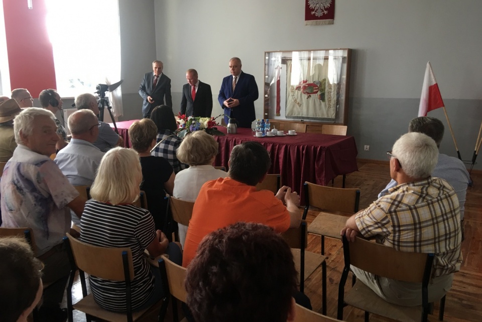 Mieszkańcy Praszki spotkali się z ministrem Jackiem Sasinem [fot. Agnieszka Pospiszyl]