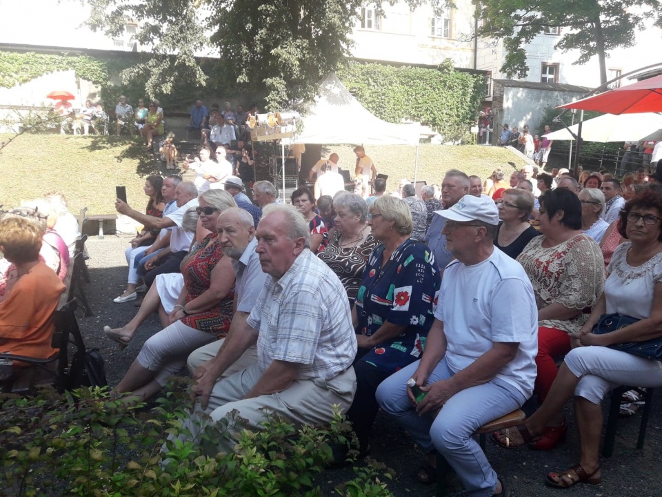 W Ogrodach Meluzyny świętowano 20-lecie powiatu opolskiego [fot. Wiktoria Palarczyk]