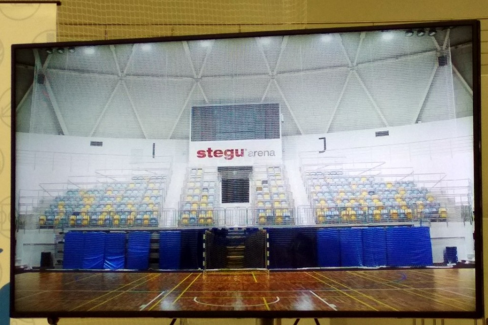 Już nie Okrąglak, ale Stegu Arena. Jest sponsor legendarnej hali w Opolu [fot. Joanna Matlak]