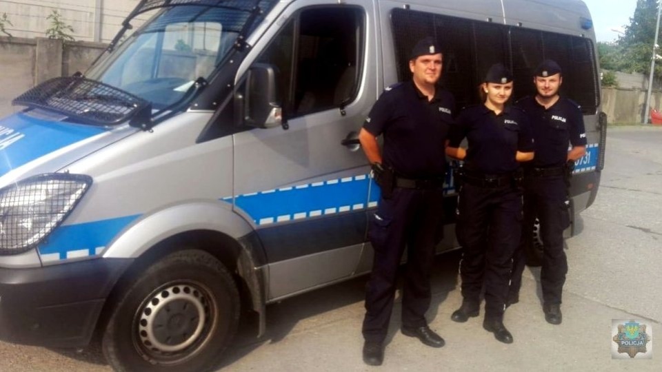 Policjanci, którzy uratowali życie mężczyzny w Opolu [fot. KWP w Opolu]