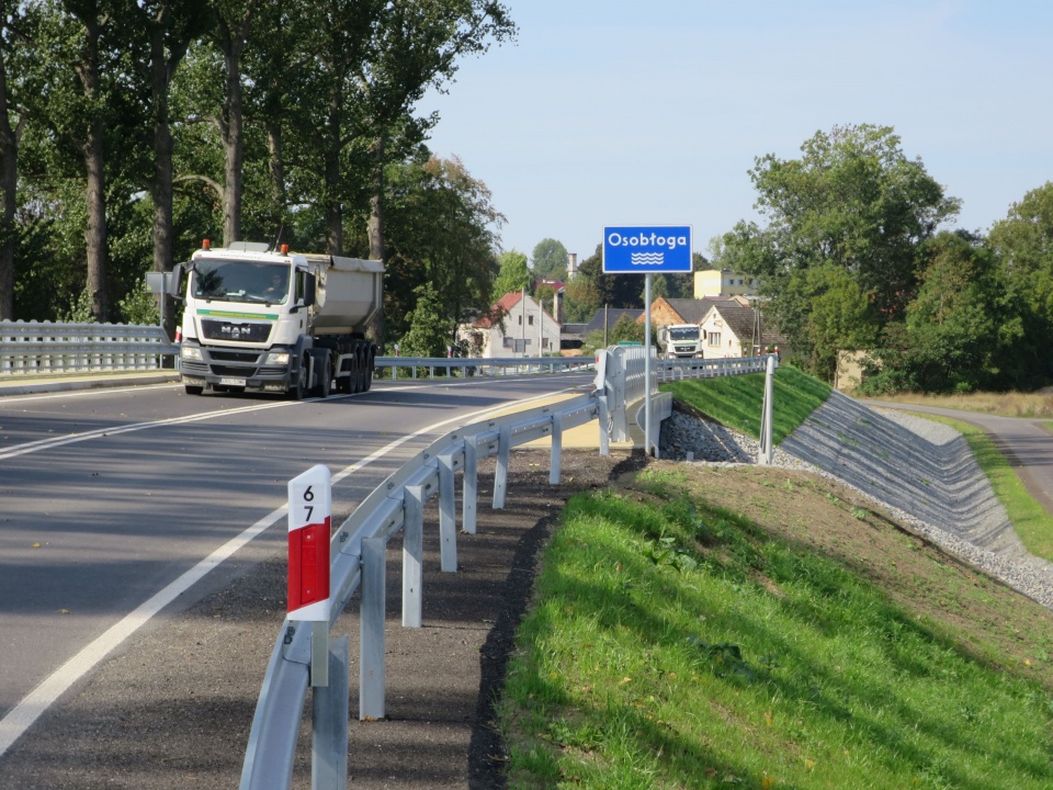 Nowy most na Osobłodze w Racławicach Śląskich [zdj. Jan Poniatyszyn]