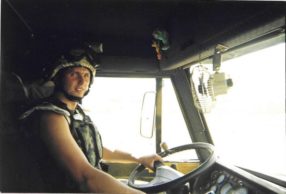 Plutonowy Cezary Hirschberg na misji w Iraku [fot. 10. Brygada Logistyczna w Opolu]