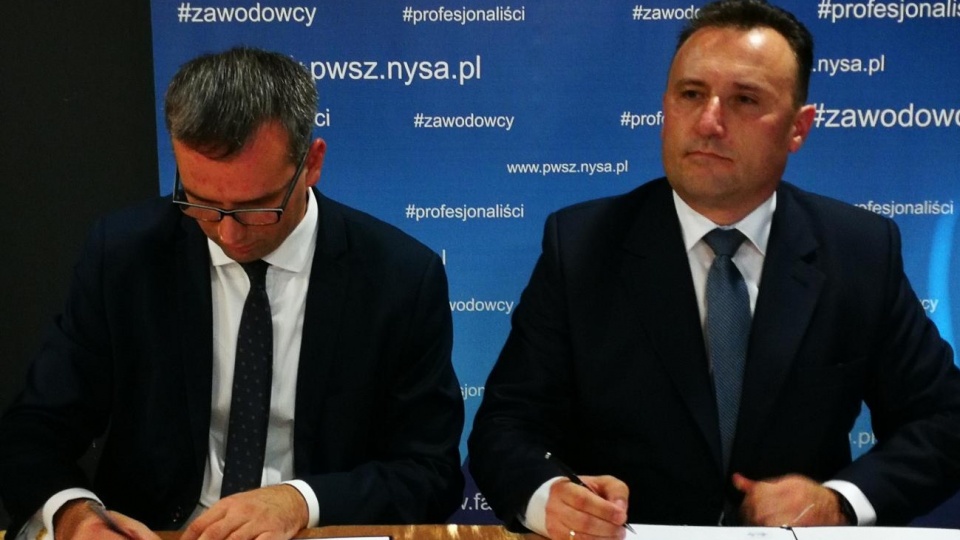 Nyska PWSZ podpisała porozumienie w Wałbrzyską Specjalną Strefa Ekonomiczną [fot. Daniel Klimczak]