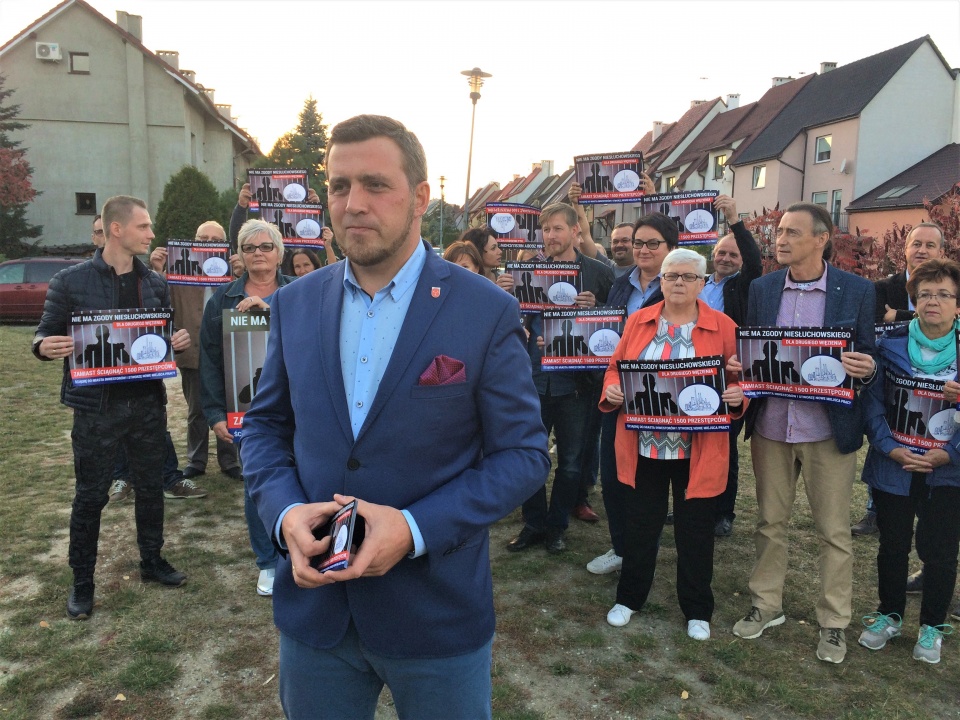 Jacek Niesłuchowski jest przeciwny budowie nowego zakładu karnego w Brzegu [fot. Maciej Stępień]