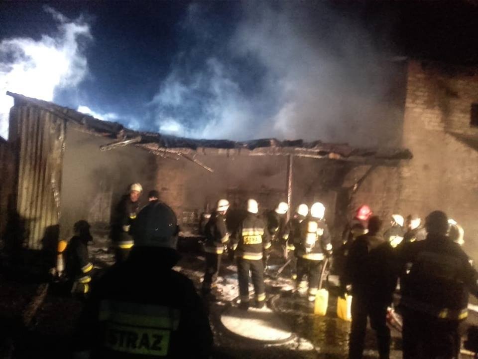 Butla z acetylenem skomplikowała akcję strażaków w Mechnicy [fot. Szymon Kaboth / OSP Większyce]