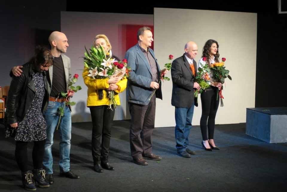Premiera sztuki "Stara miłość nie rdzewieje" teatr Ekostudio w Opolu [fot. Mariusz Majeran]