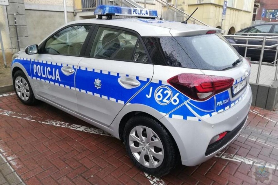 Nyska policja otrzymała nowy radiowóz [fot. KPP Nysa]