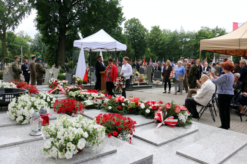Wojewódzkie obchody 100. rocznicy wybuchu I Powstania Ślaskiego w Oleśnie