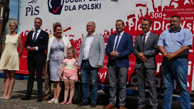 Mobilny billboard PiS wyjechał na ulice Opolszczyzny. Ciężko pracujemy nad kluczowymi dla przyszłości Polski wyborami