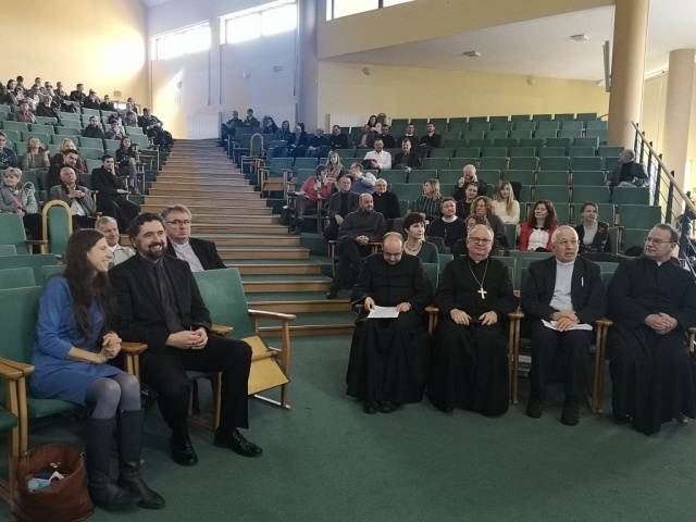 Spotkanie było motywem przewodnim sympozjum poświęconemu postaci zaginionego duchownego Krzysztofa Grzywocza