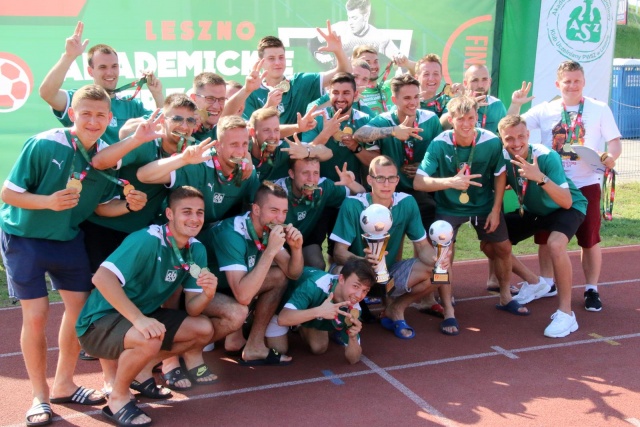 Politechnika Opolska po raz trzeci z rzędu wygrała Akademickie Mistrzostwa Polski w piłce nożnej