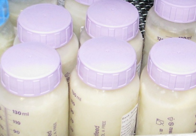 800 litrów mleka dla ponad 180 dzieci. Bank Mleka Kobiecego w Opolu podsumował trzy lata działalności