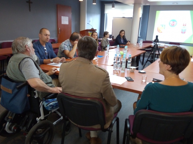 Projekt Prudnik bez barier ma wsparcie samorządowców. Powstanie mapa utrudnień dla niepełnosprawnych