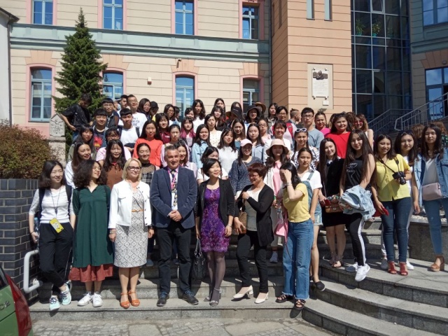 Studenci z zagranicy goszczą w Opolu na Summer Studies