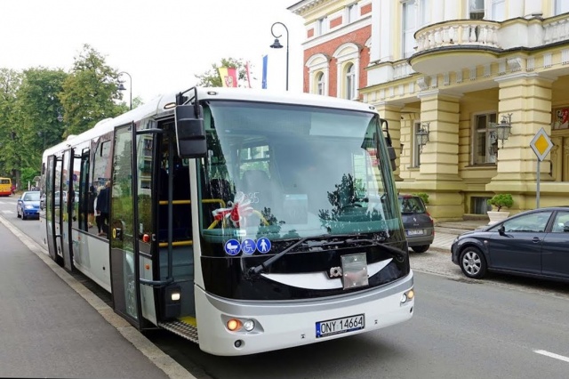 Ponad 2,5 miliona złotych wsparcia otrzymał powiat nyski w ramach Funduszu Rozwoju Przewozów Autobusowych