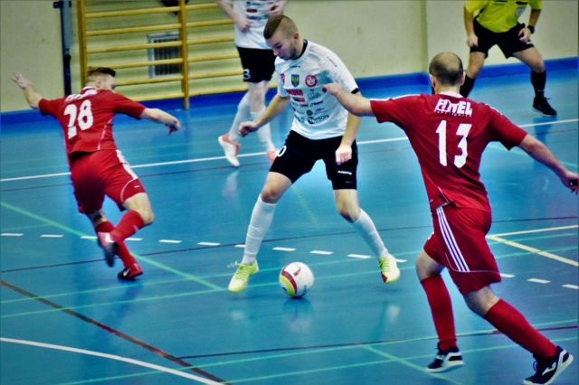 Futsal ekstrakalsa: Brzeżanie walczą o pierwszy punkt, opolanie o środek tabeli