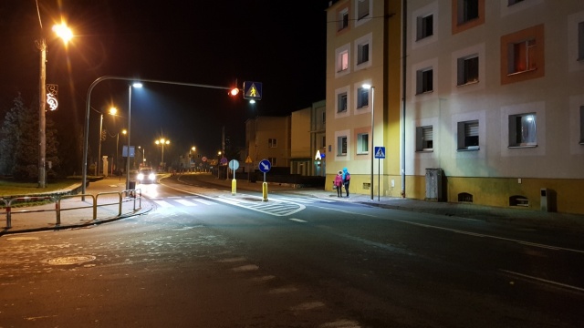 Strzelce Opolskie: postawili nowe lampy przy przejściach dla pieszych, żeby było bezpieczniej