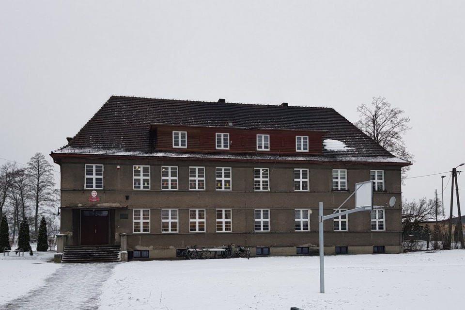 Szkoła w Rozmierce foto: Agnieszka Pospiszyl