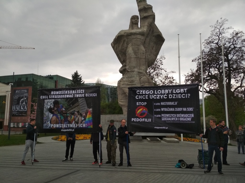 Fundacja Pro prawo do życia pikietowała w Opolu [fot. Joanna Matlak]