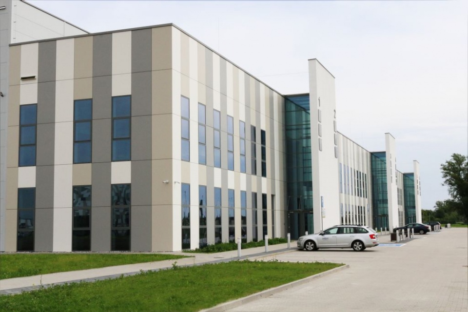 Park Naukowo Technologiczny w Opolu rozbudował się o Budynek Zaplecza Wdrożeniowego i Biurowego [fot.PNT]