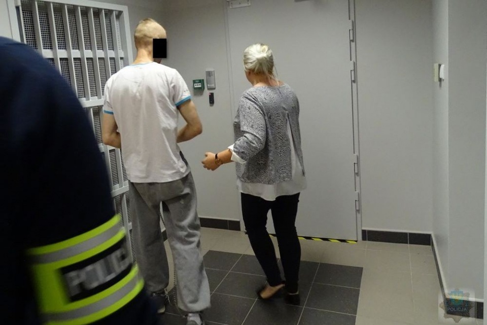 Brzeska policja zatrzymała 31-letniego włamywacza [fot. KPP Brzeg]