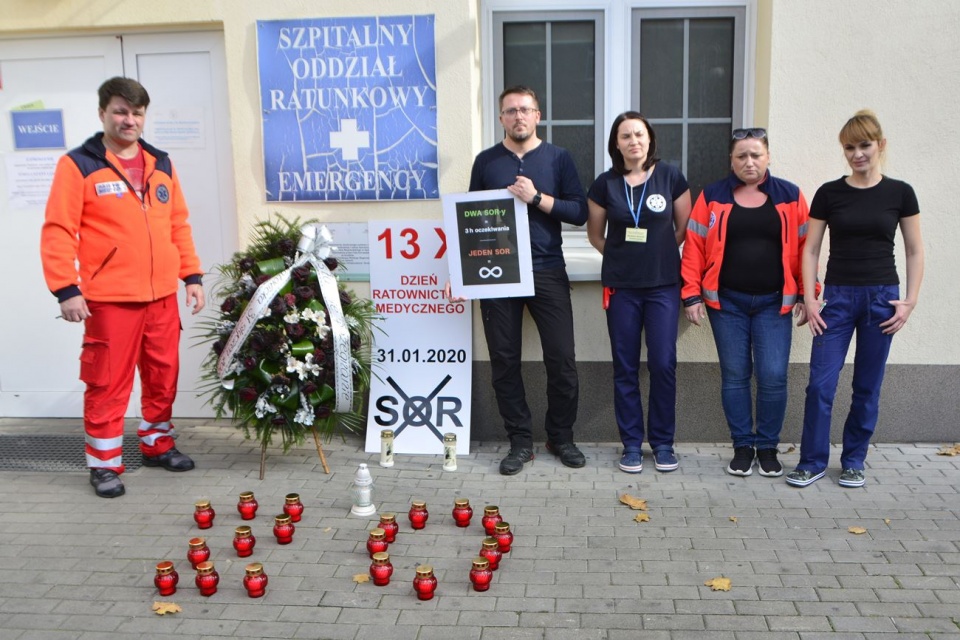 Symboliczny pogrzeb SOR-u w Szpitalu Wojewódzkim w Opolu [fot. Daniel Klimczak]